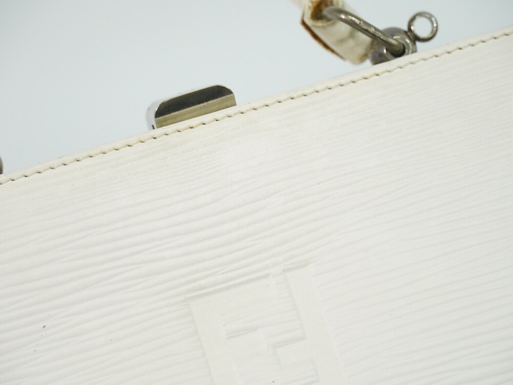 Fendi Vintage Handbag Leather - Picture 12 of 15